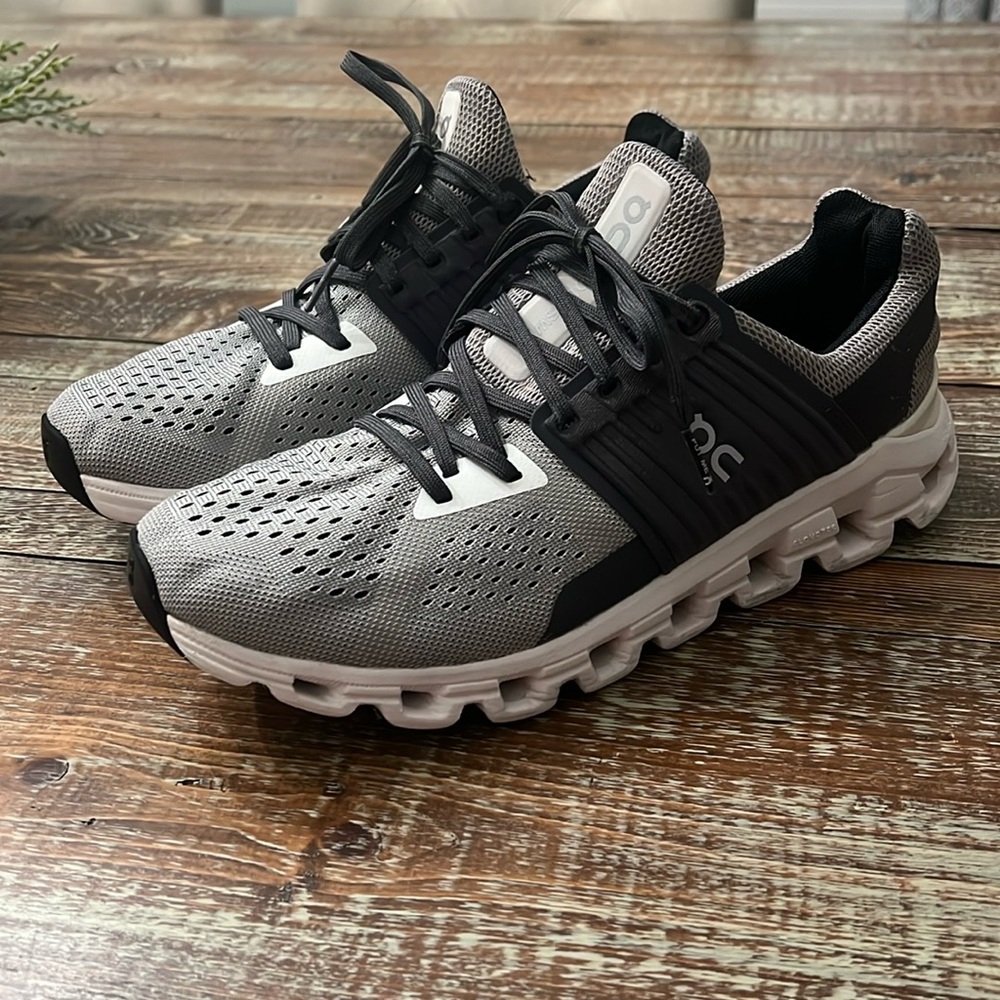 On Cloudswift shoes